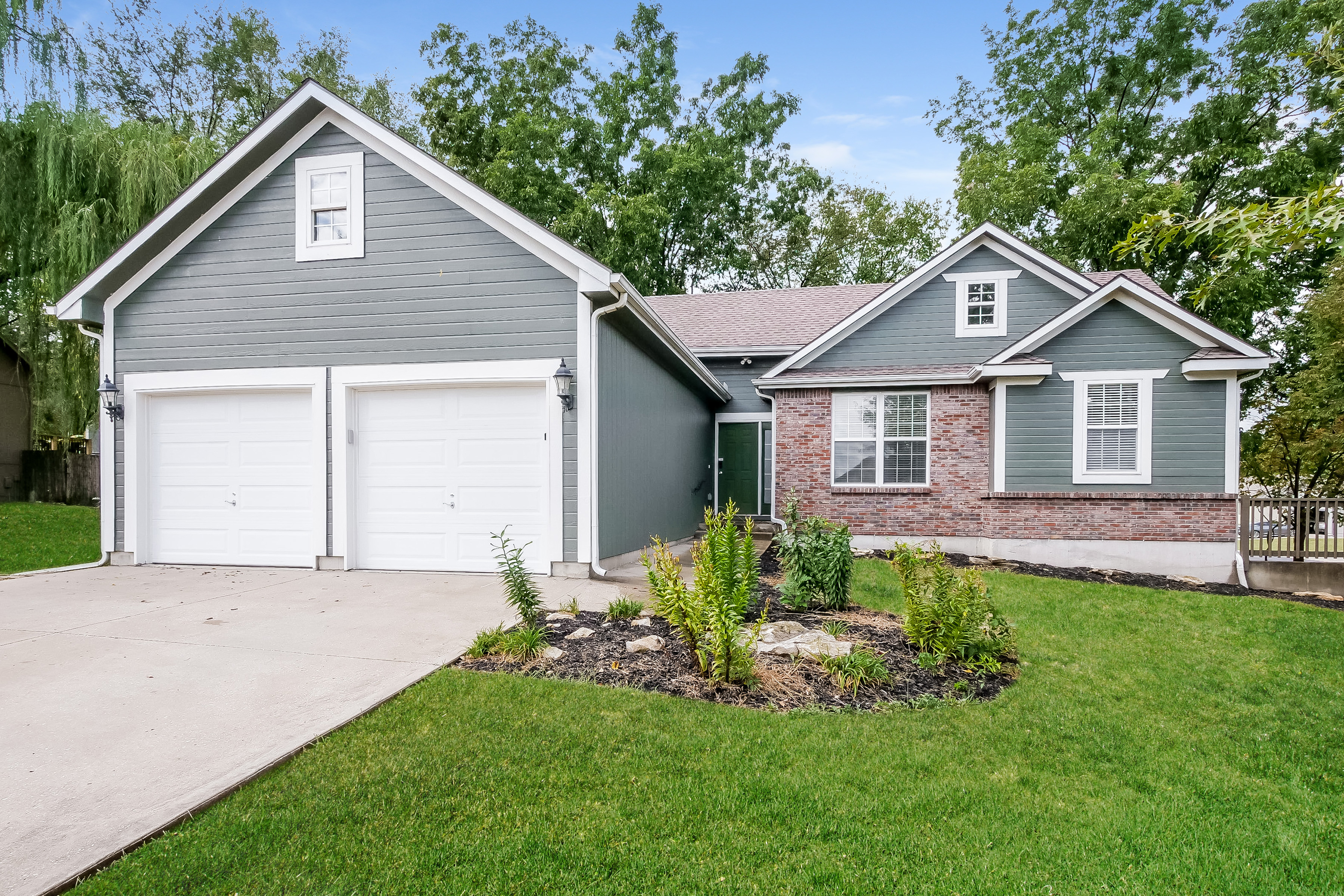 1411 RUSSELL RD PLEASANT HILL, MO 64080